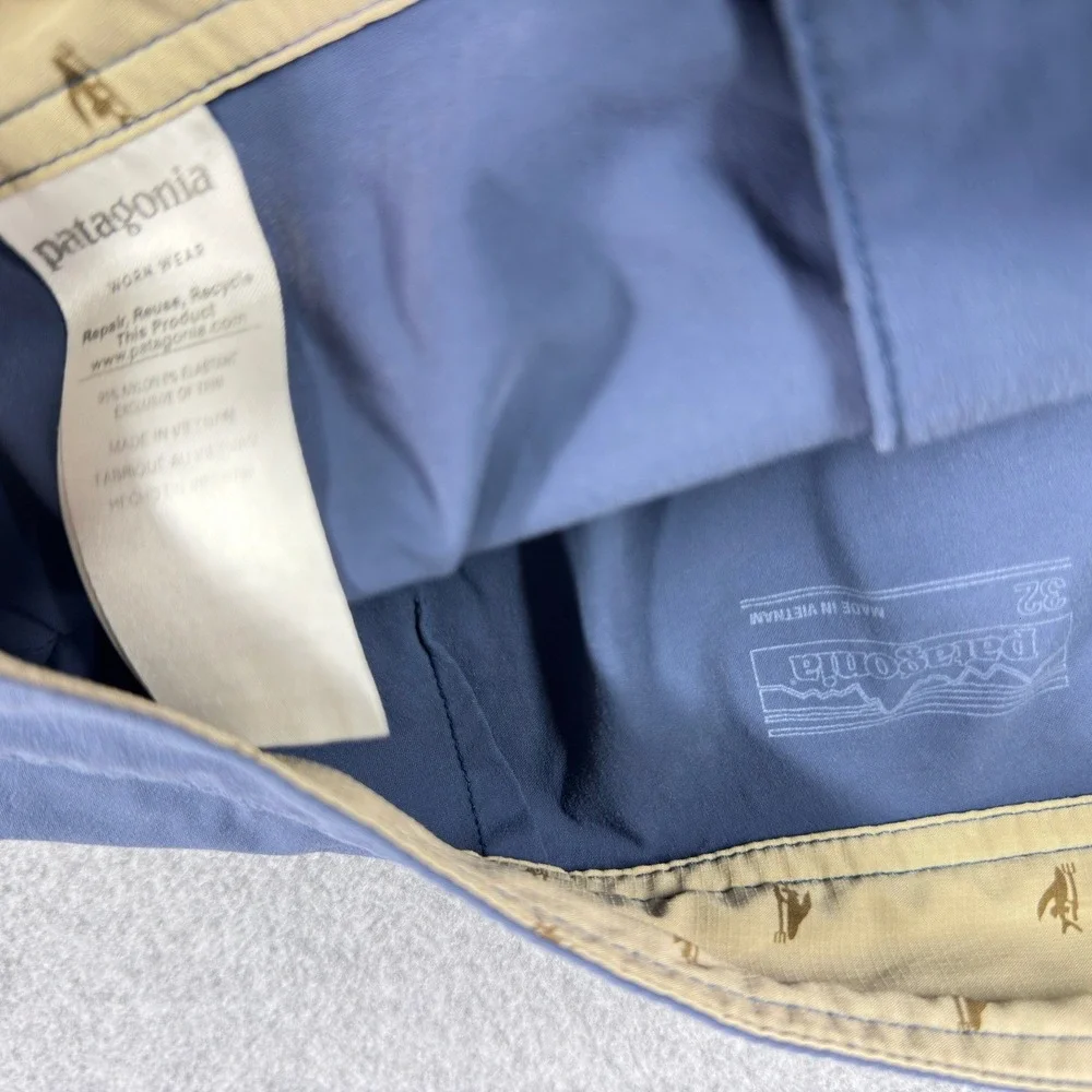 Patagonia‎ Wavefarer Stretch Board Shorts Blue Mens 32 Hybrid Beach Swim Fish 9